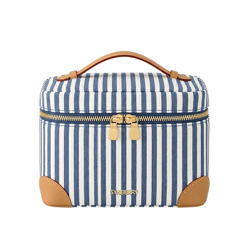 Beauty Case with Corner Guards